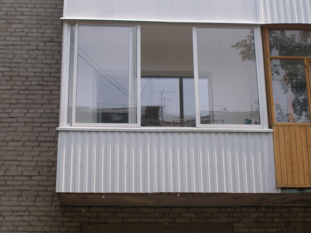Установка пластиковых окон на балконе: остекление лоджии Луховицы