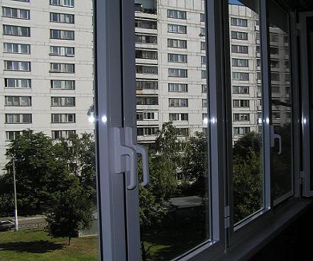 установка пластиковых окон на балконе Луховицы